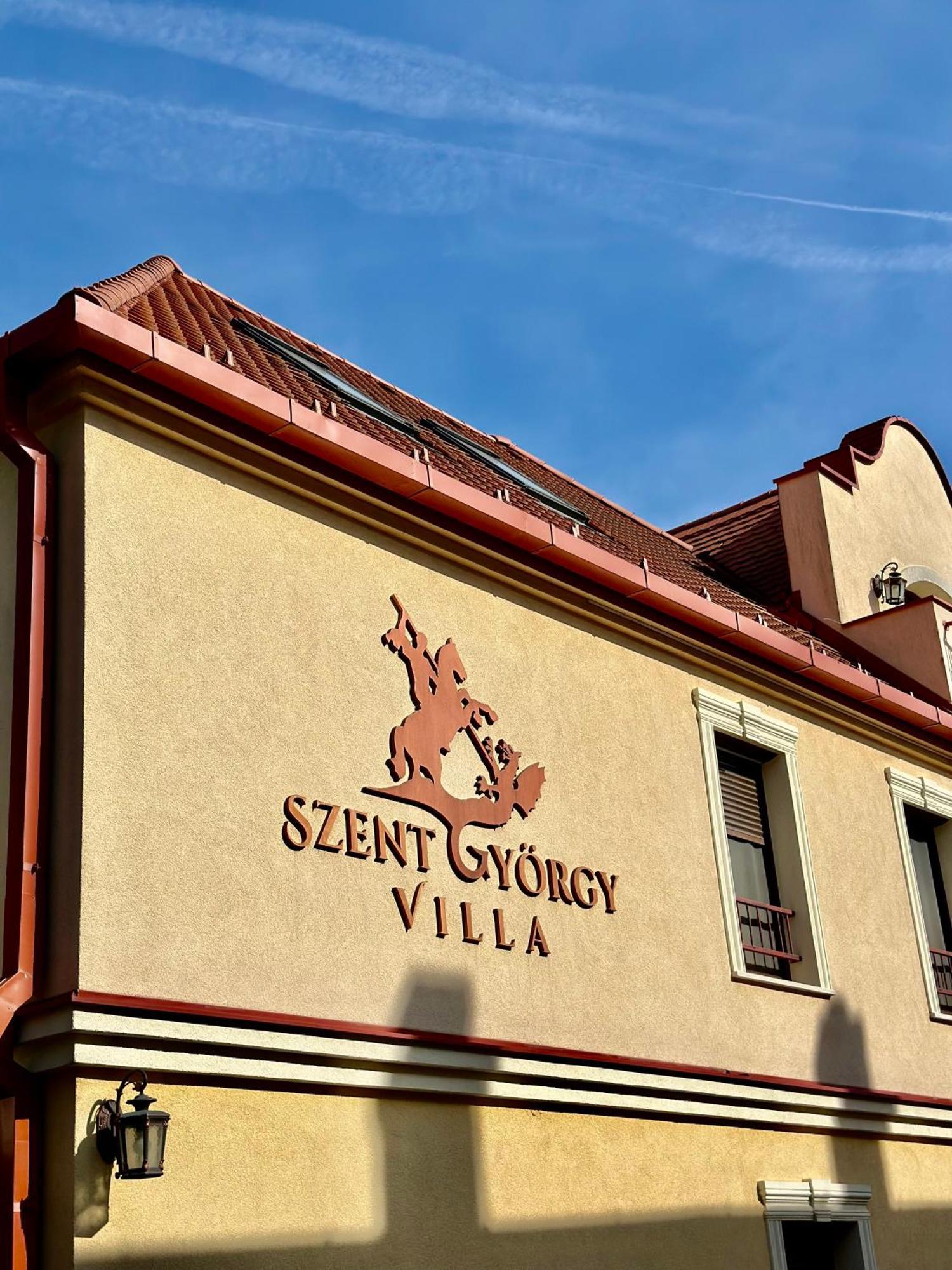 Szent György Villa Apartmanház Heviz Exterior foto