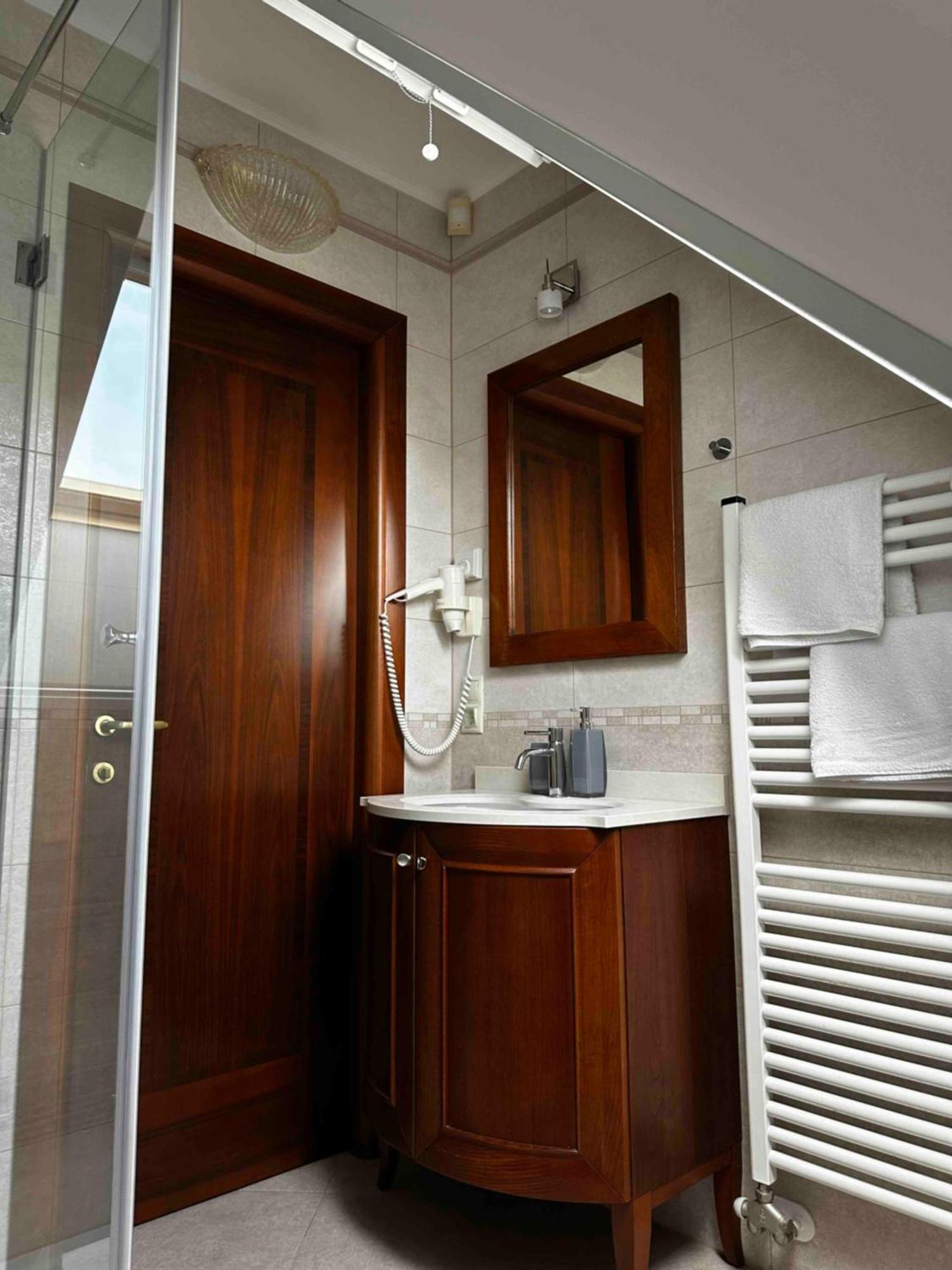 Szent György Villa Apartmanház Heviz Exterior foto