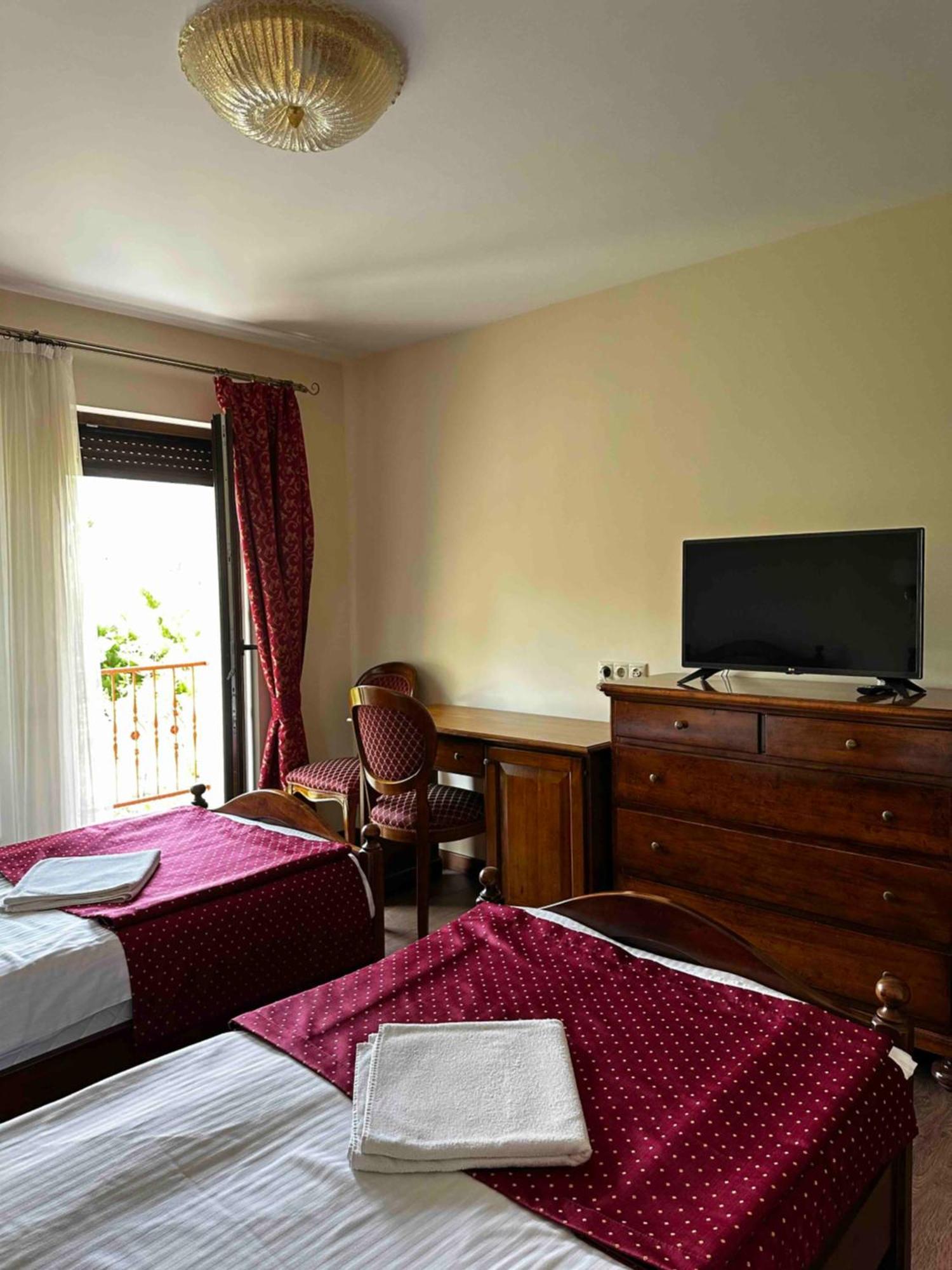 Szent György Villa Apartmanház Heviz Exterior foto