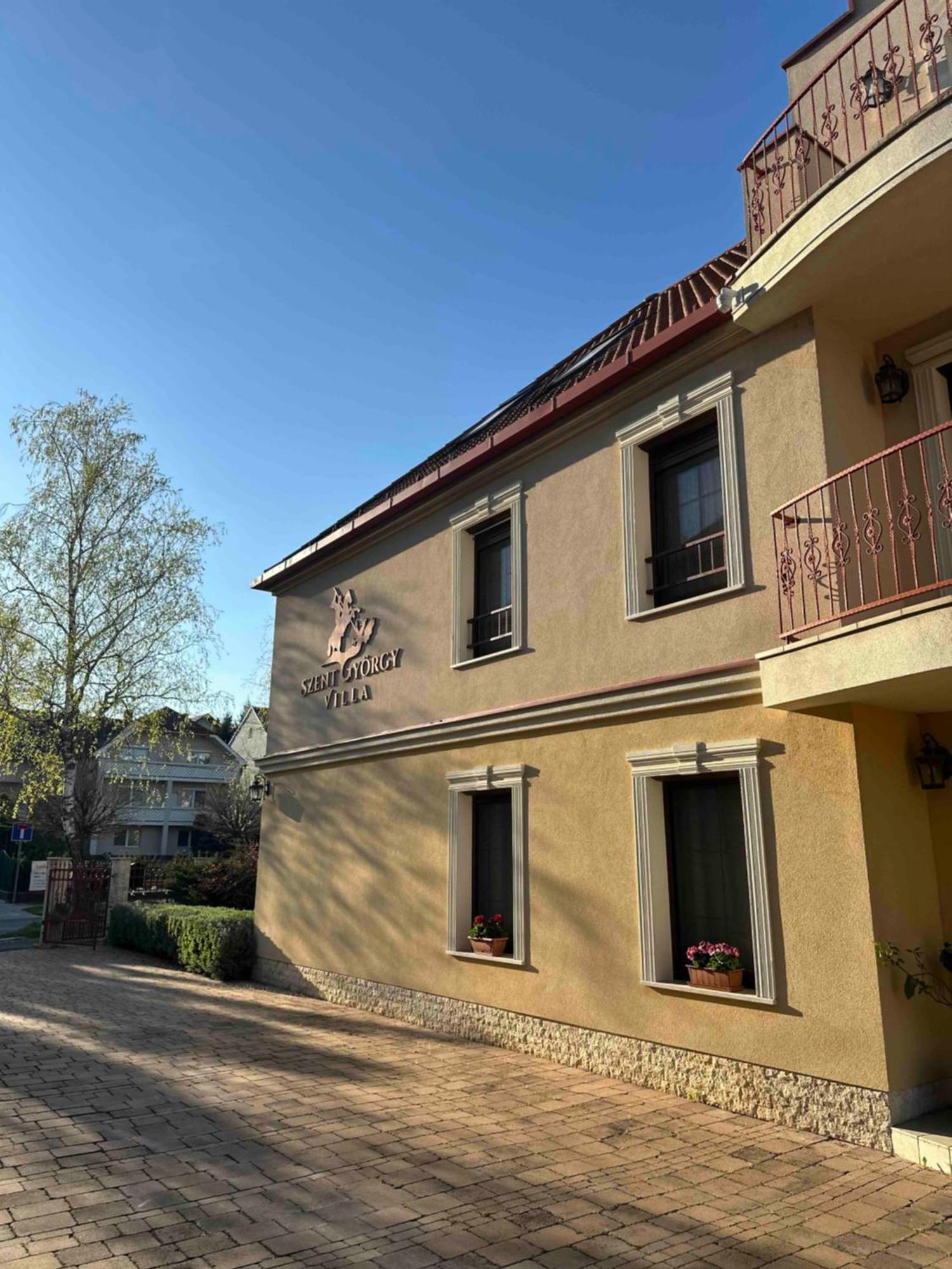 Szent György Villa Apartmanház Heviz Exterior foto